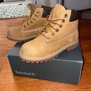 Timberland child size 12